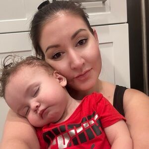 Meet your Posher, Candace